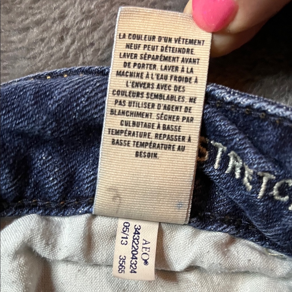 American Eagle Outfitters Dark Blue Denim Shorts with Black Lace Side Trim - Picture 4 of 10